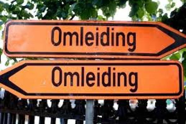 Omleiding doorgaand autoverkeer Hitlandselaan